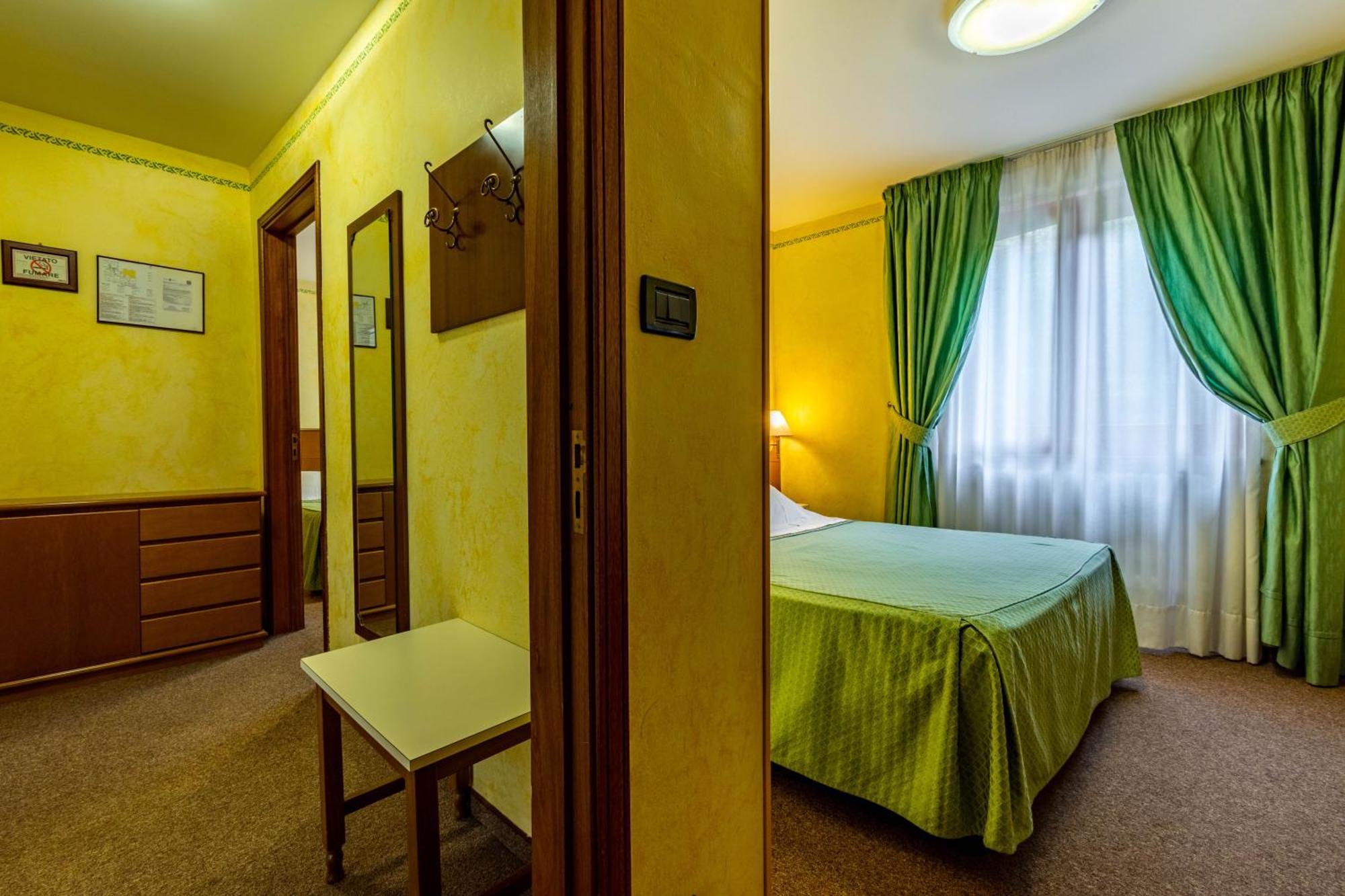 Hotel Beau Sejour Pré-Saint-Didier Екстериор снимка